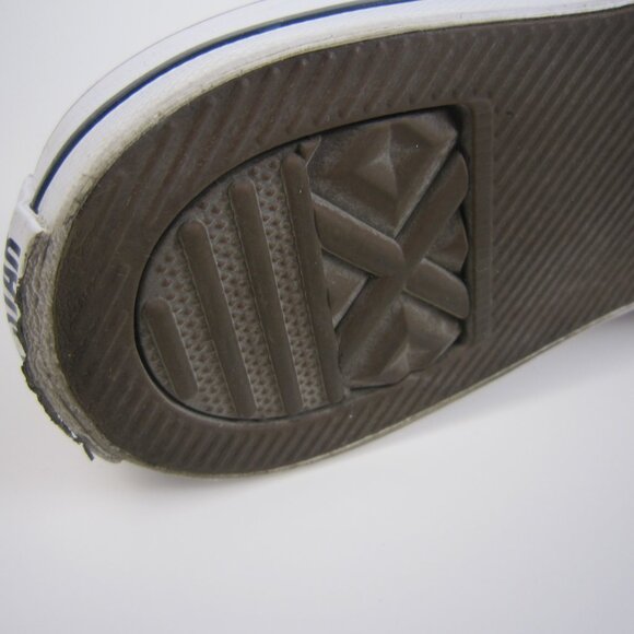 Converse " Victoria BC " All Star Shoes Womens SZ 9 , Mens SZ 7 - Picture 14 of 16